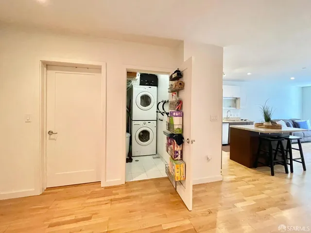 $5,250 | 1151 Sutter Street, Unit 202, San Francisco, CA 94109