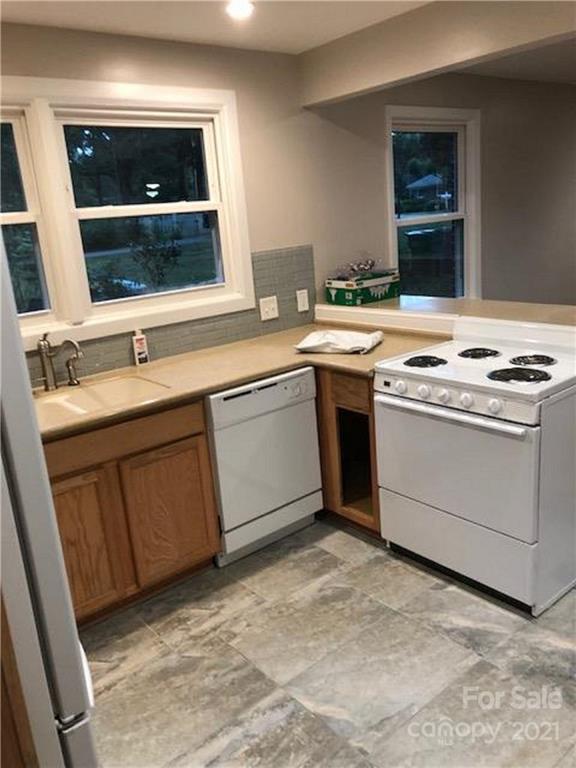 104 Brickyard Road Fort Mill, SC 29715 - Photo 4 of 18 Gallery Image 4