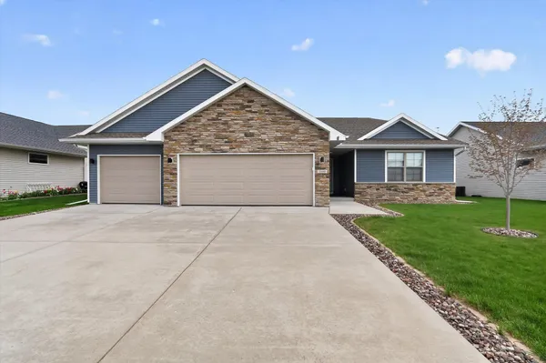 $525,000 | 3540 Voda Drive, Milton, WI 53563