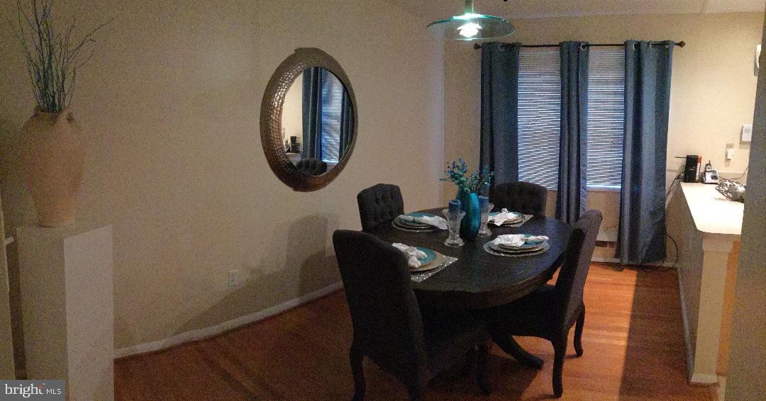 4331 Crest Heights Road Baltimore, MD 21215 - Photo 4 of 15 Dining Room