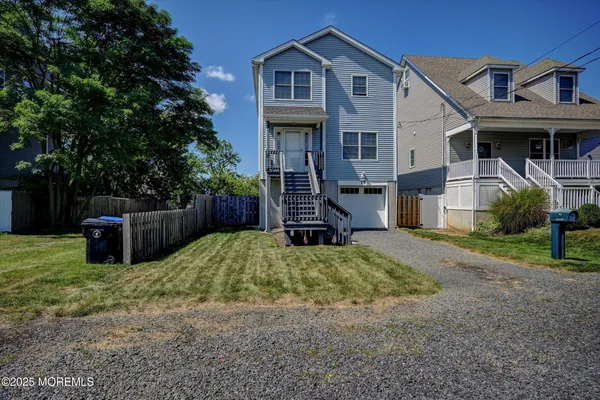 $3,800 | 15 Griggs Avenue, Port Monmouth, NJ 07758