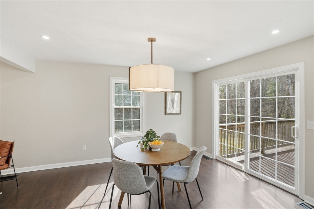 139 Rocky Hill Road Rehoboth, MA 02769 - Photo 8 of 41