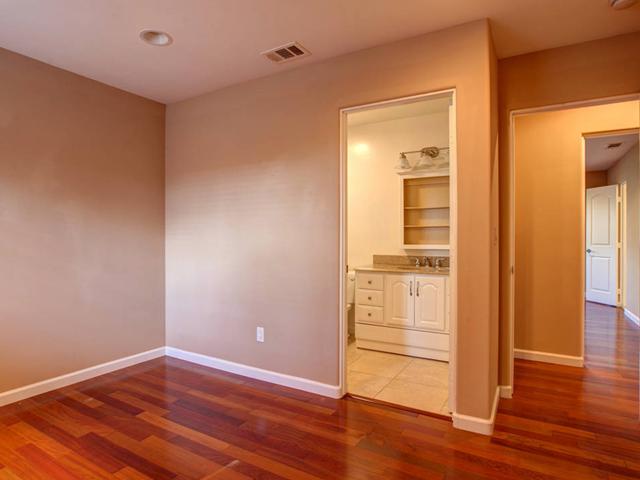 313 South Rios Avenue Solana Beach, CA 92075 - Photo 11 of 25 Gallery Image 11