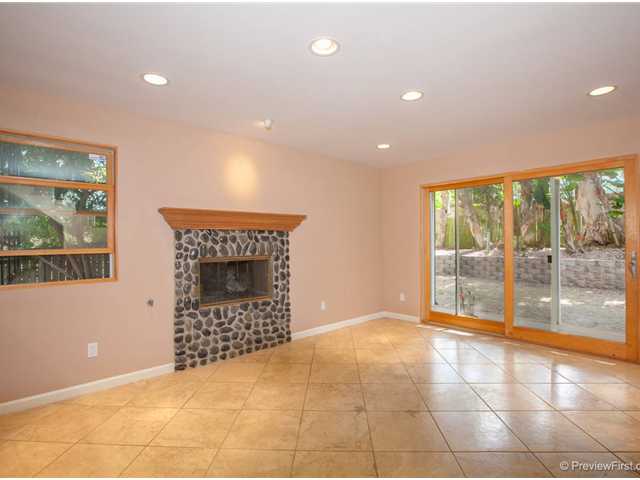 313 South Rios Avenue Solana Beach, CA 92075 - Photo 16 of 25 Gallery Image 16