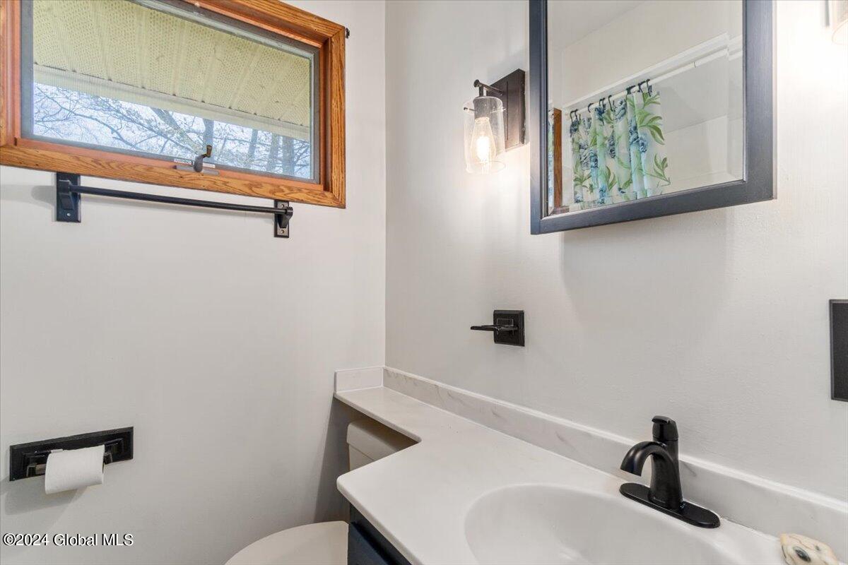 22 Highway 236 Halfmoon, NY 12065 - Photo 31 of 72 38-DSC06251