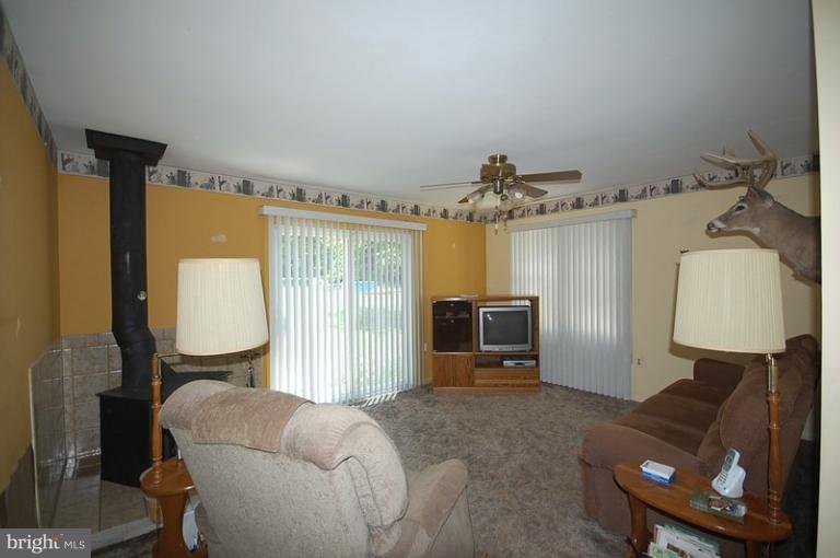5612 Norton Road Alexandria, VA 22303 - Photo 11 of 19 Family Room 1st View