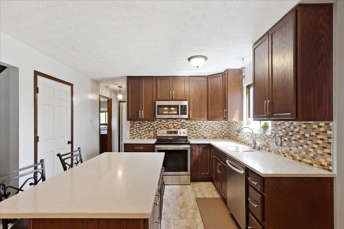 277 Greenbrier Road Sunbury, OH 43074 - Photo 18 of 51 13-IMG_1928