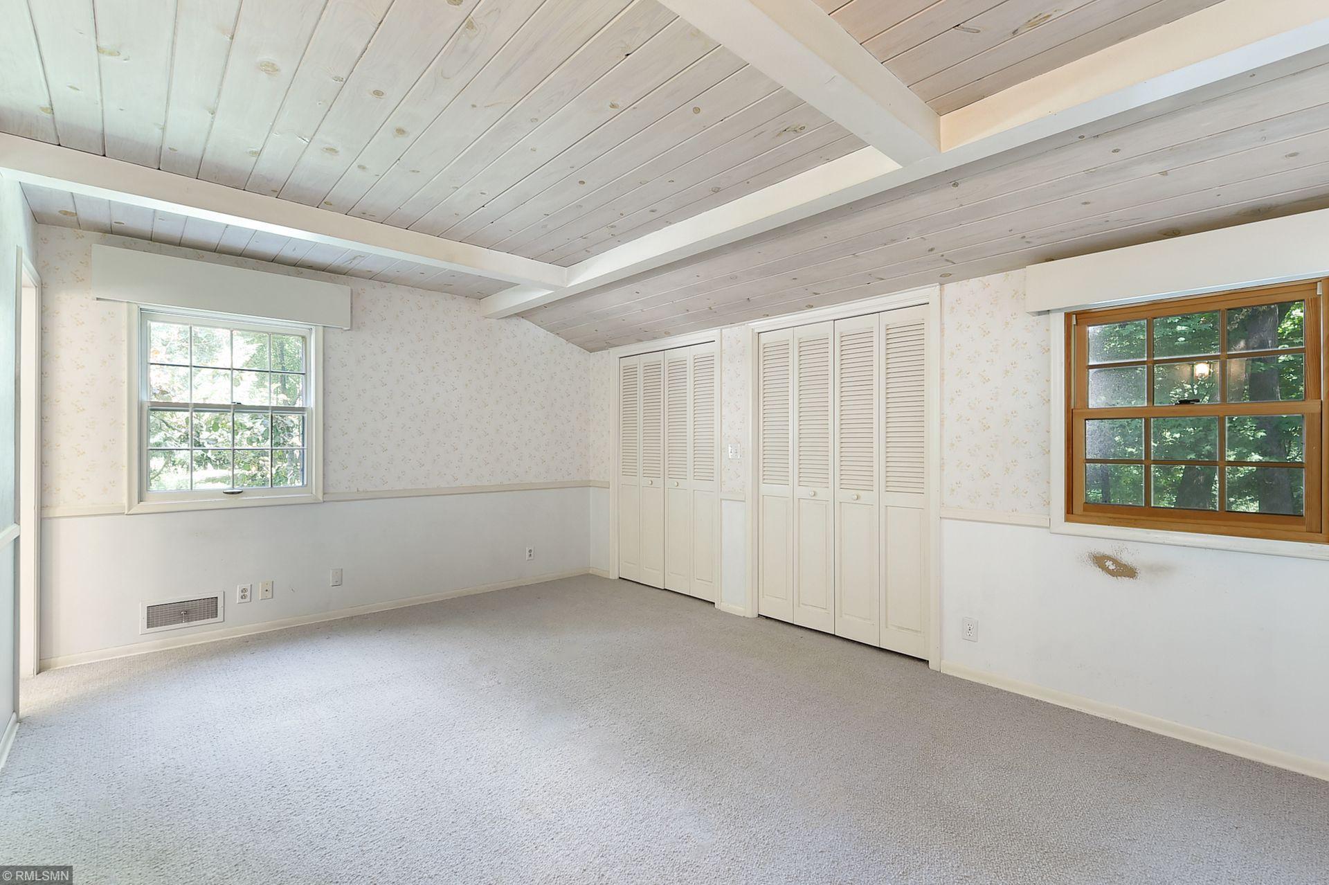 18955 Maple Lane Excelsior, MN 55331 - Photo 13 of 32 Gallery Image 13