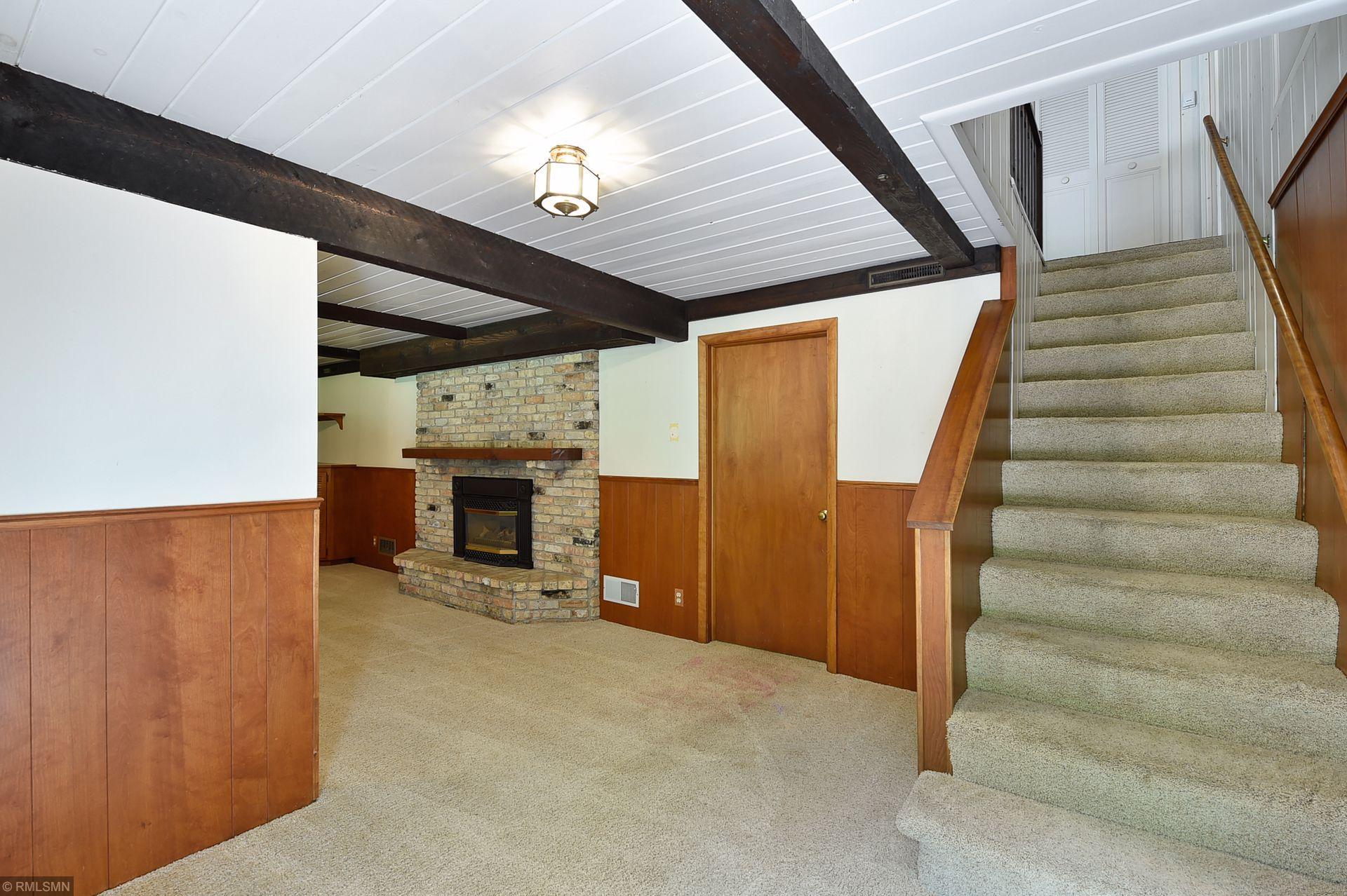 18955 Maple Lane Excelsior, MN 55331 - Photo 20 of 32 Gallery Image 20