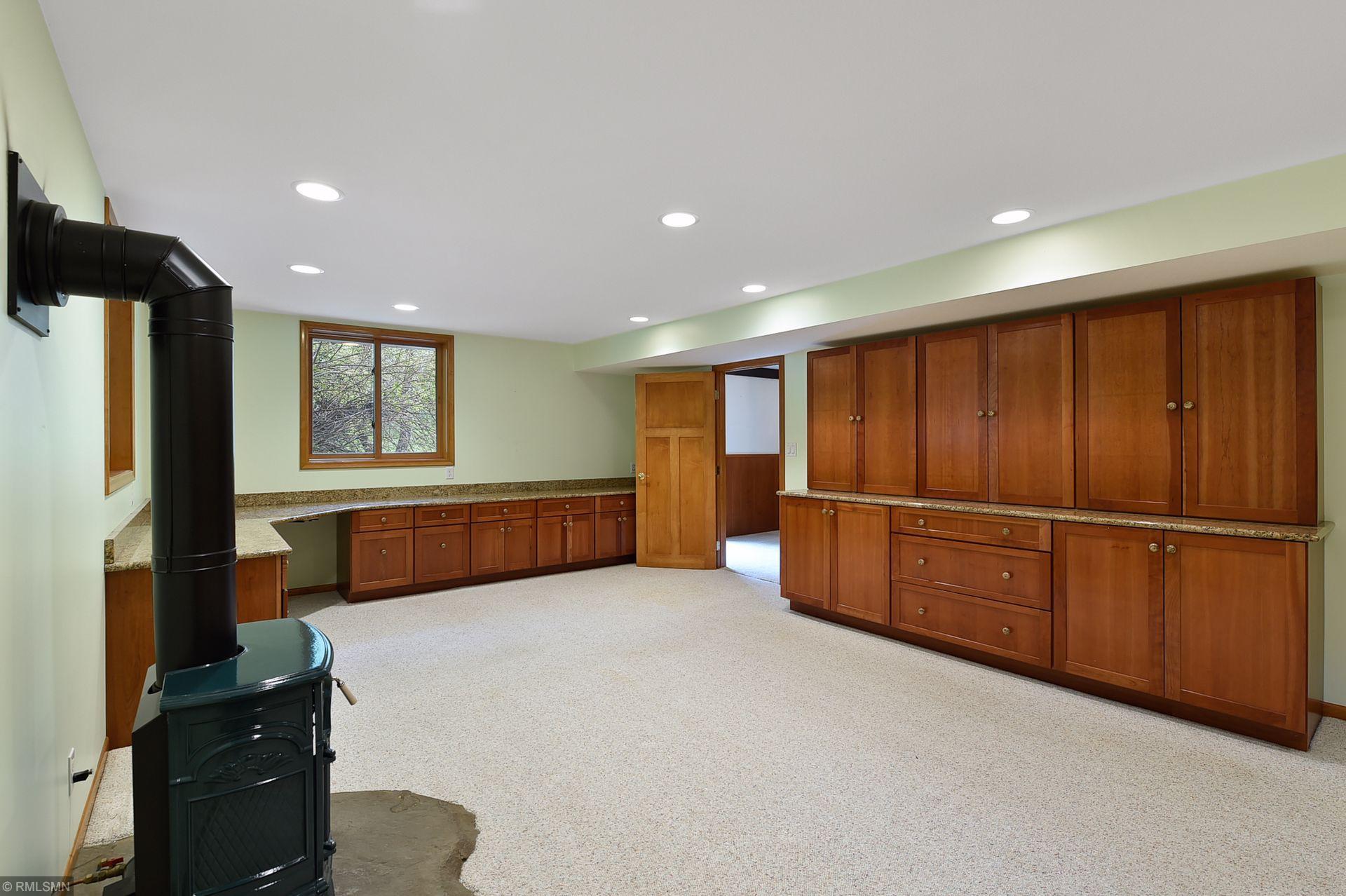18955 Maple Lane Excelsior, MN 55331 - Photo 26 of 32 Gallery Image 26