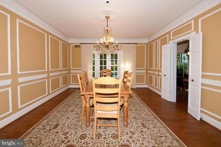 12002 River Road Potomac, MD 20854 - Photo 12 of 30 Dining Room #2