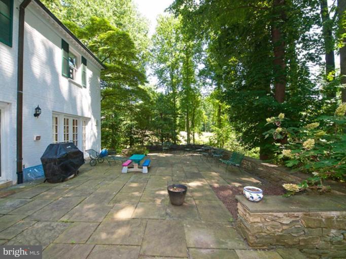 12002 River Road Potomac, MD 20854 - Photo 5 of 30 Patio 2