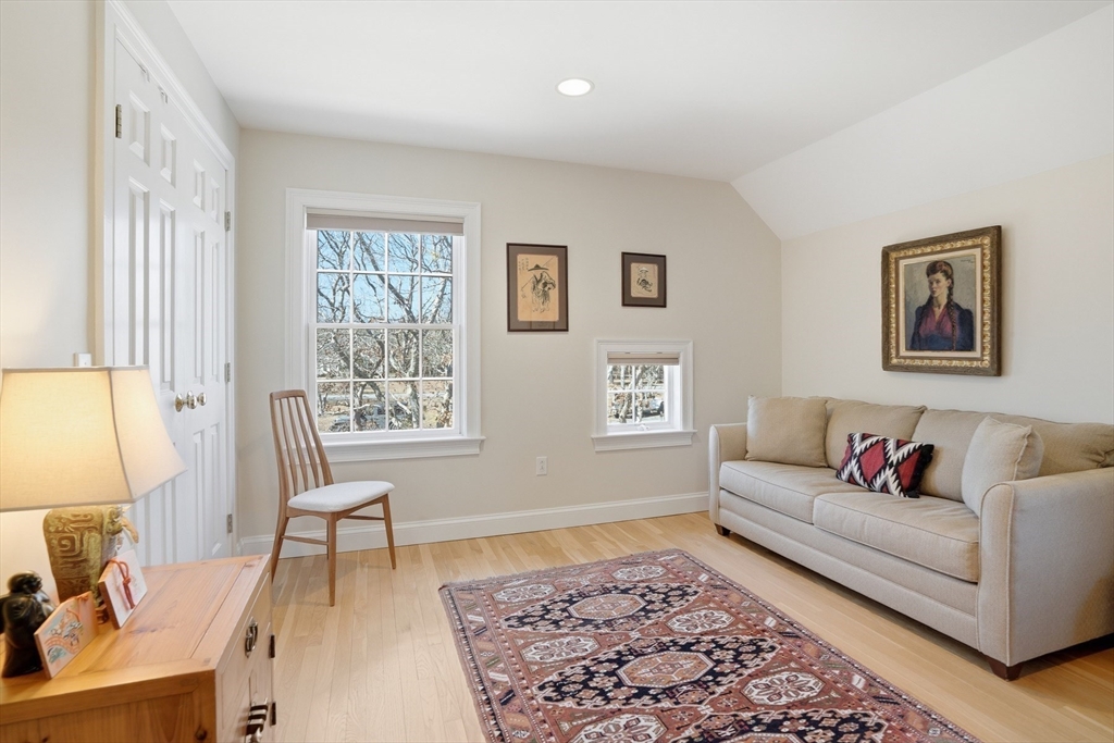 25 Bold Meadow Road Edgartown, MA 02539 - Photo 18 of 40 a living room with furniture and a rug