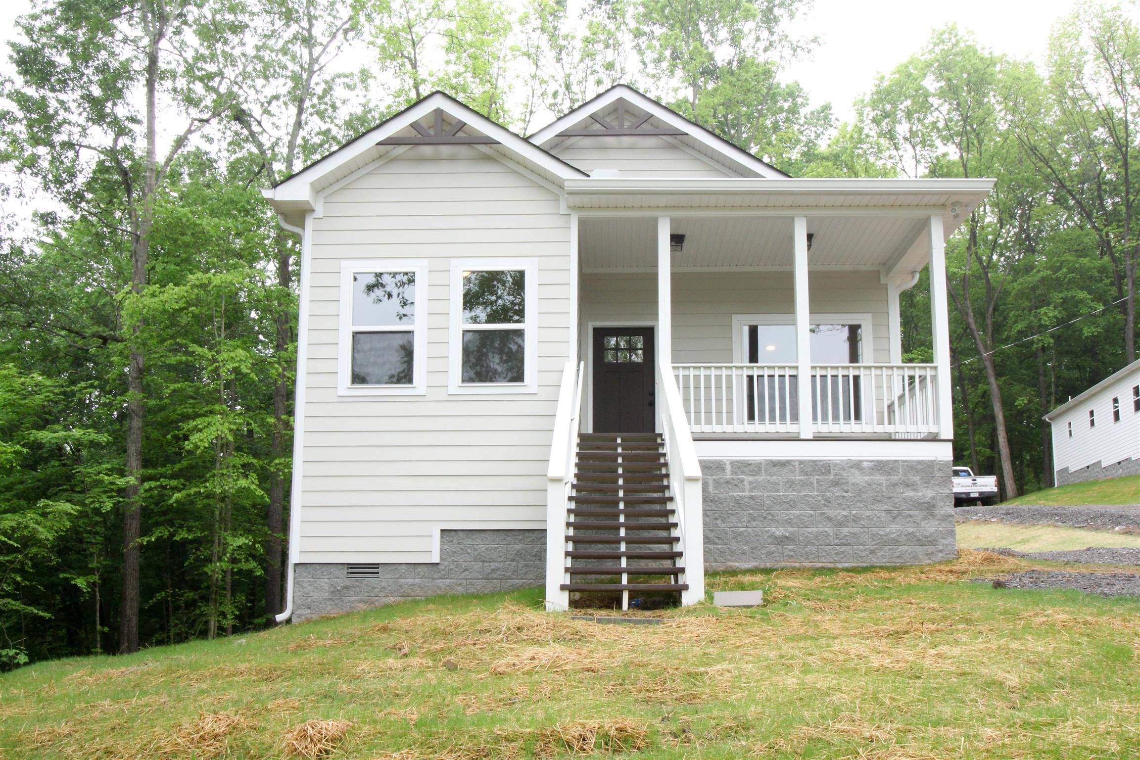 2639 Distillery Road Greenbrier, TN 37073 - Photo 1 of 10 Gallery Image 1