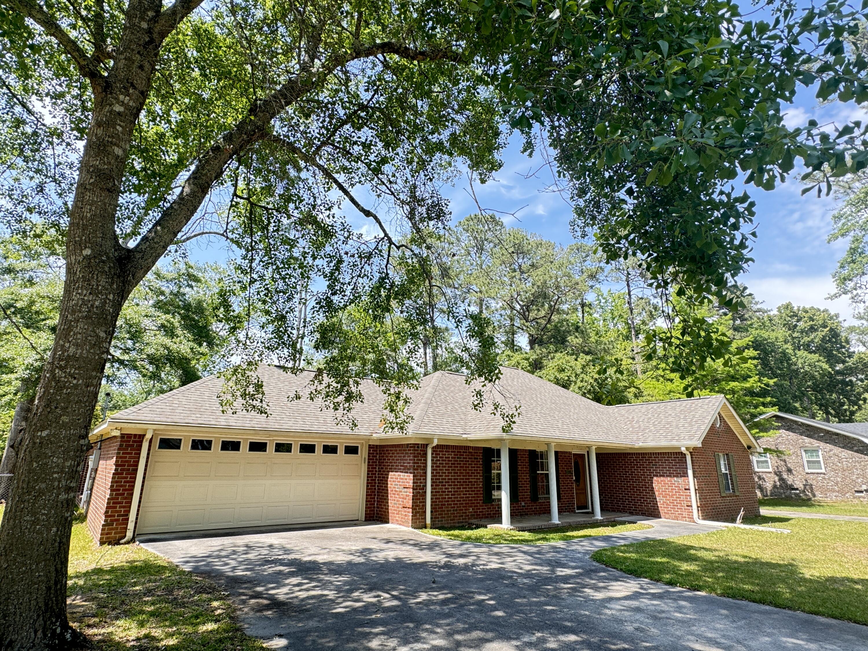 104 Overhill Road Walterboro, SC 29488 - Photo 1 of 25 Gallery Image 1