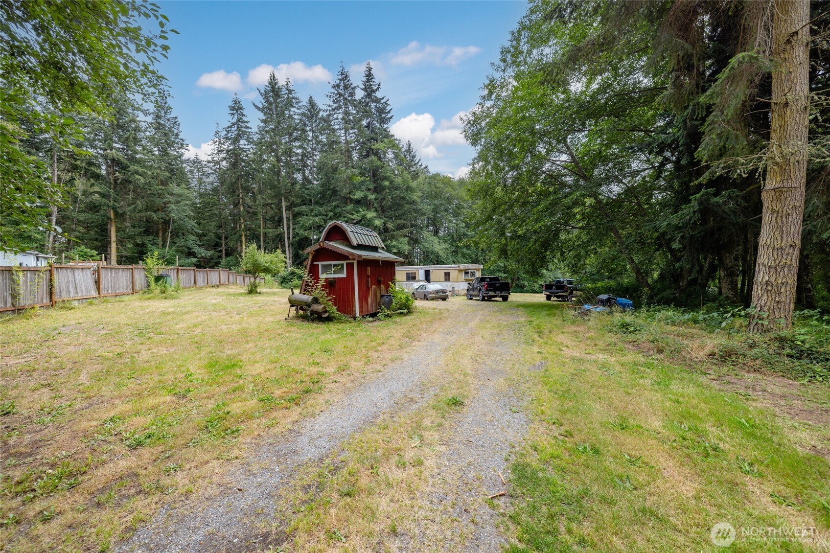7846 Bailey Road Clinton, WA 98236 - Photo 9 of 12