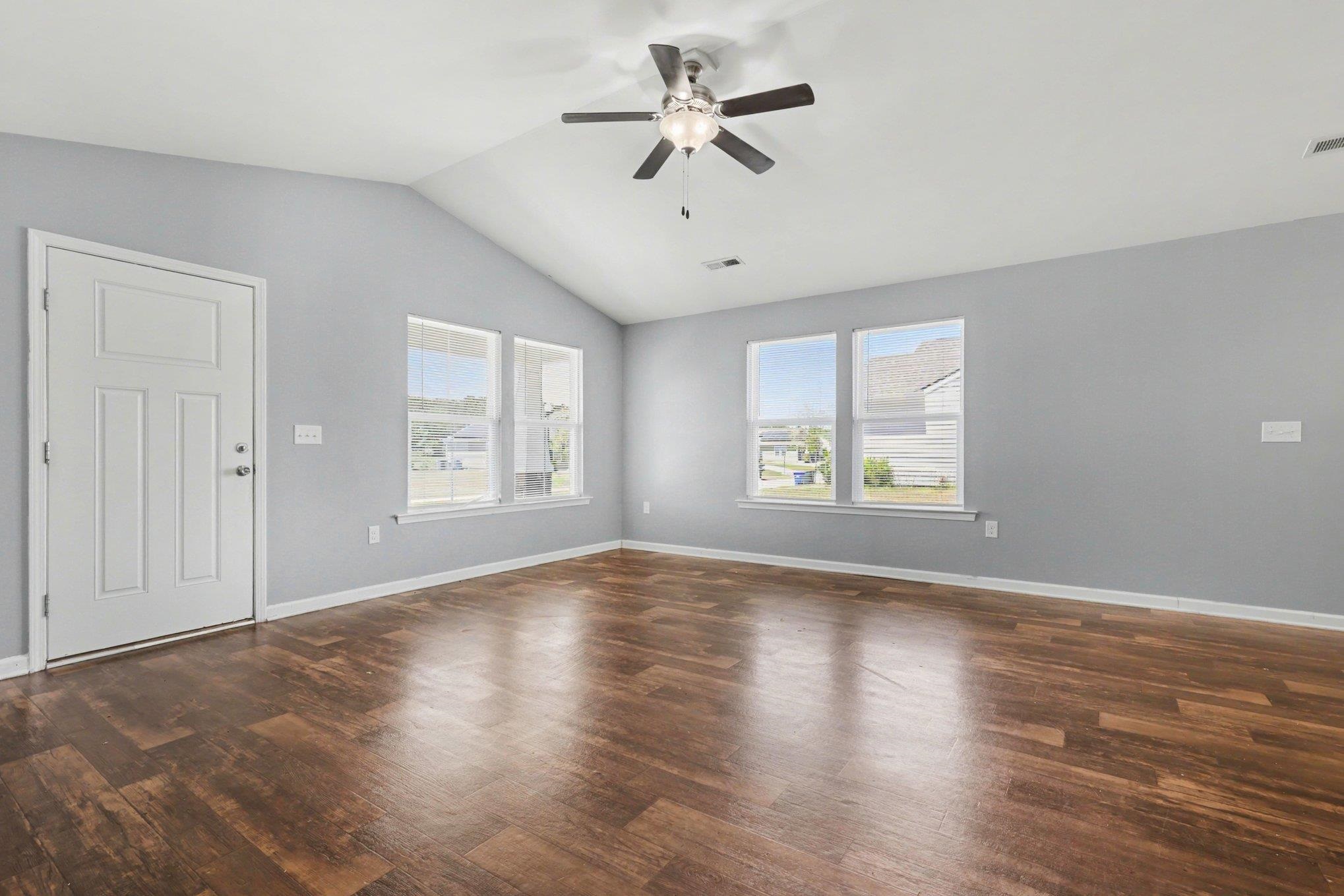 1423 Boker Road Conway, SC 29527 - Photo 6 of 30