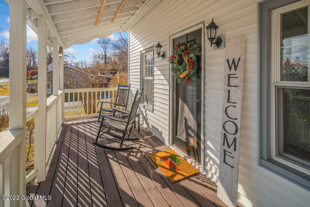 103 Beach Road Halfmoon, NY 12065 - Photo 1 of 25 Interior 01