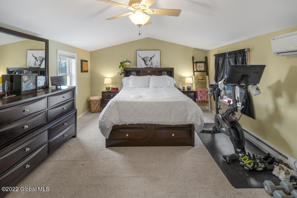 103 Beach Road Halfmoon, NY 12065 - Photo 17 of 25 Interior 18