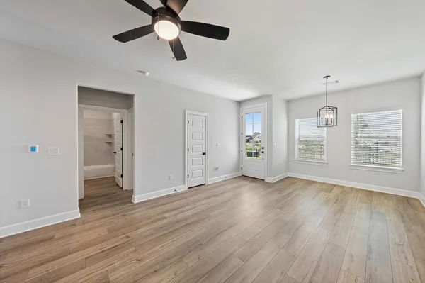 $2,725 | 9316 Gladsome Path, Manor, TX 78653