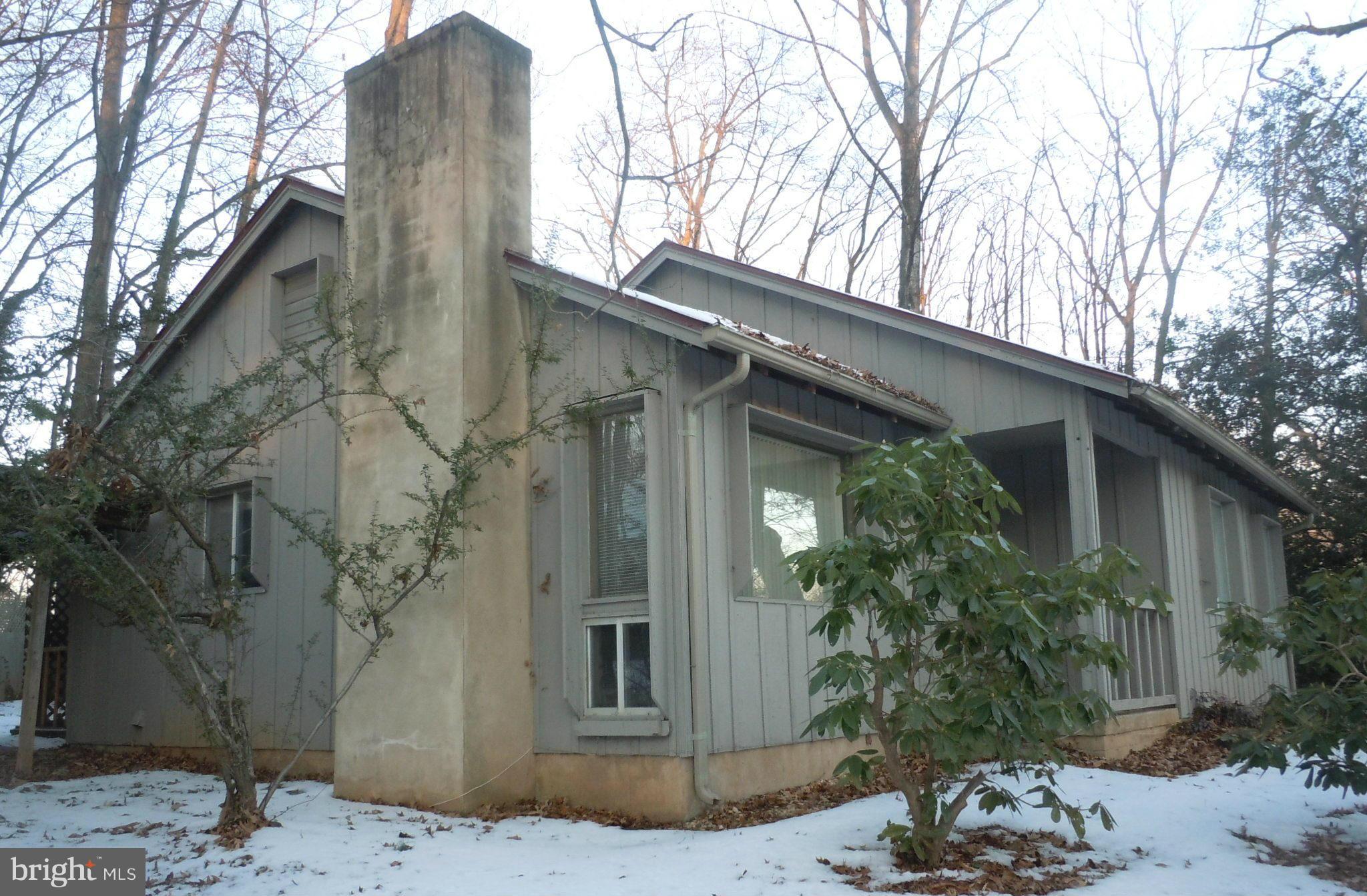 10293 Messick Road Midland, VA 22728 - Photo 1 of 8 Exterior (General)