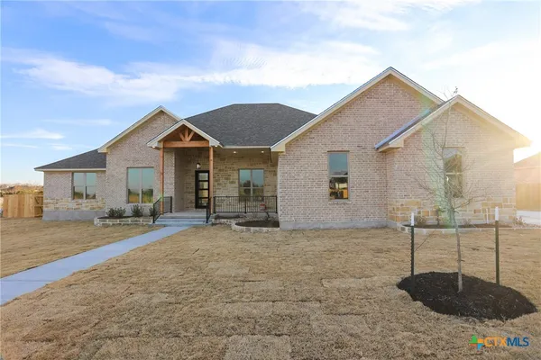 $713,500 | 1820 Dorian Drive, Salado, TX 76571