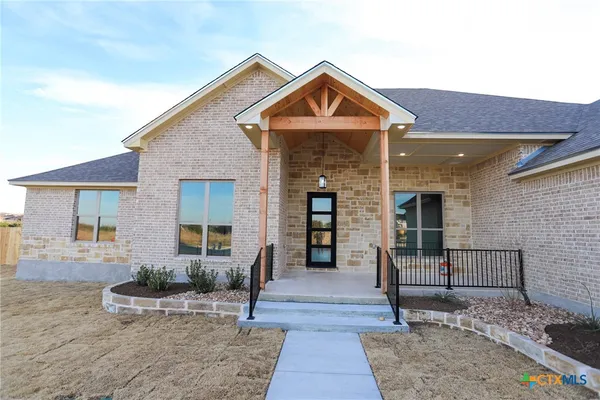 $713,500 | 1820 Dorian Drive, Salado, TX 76571