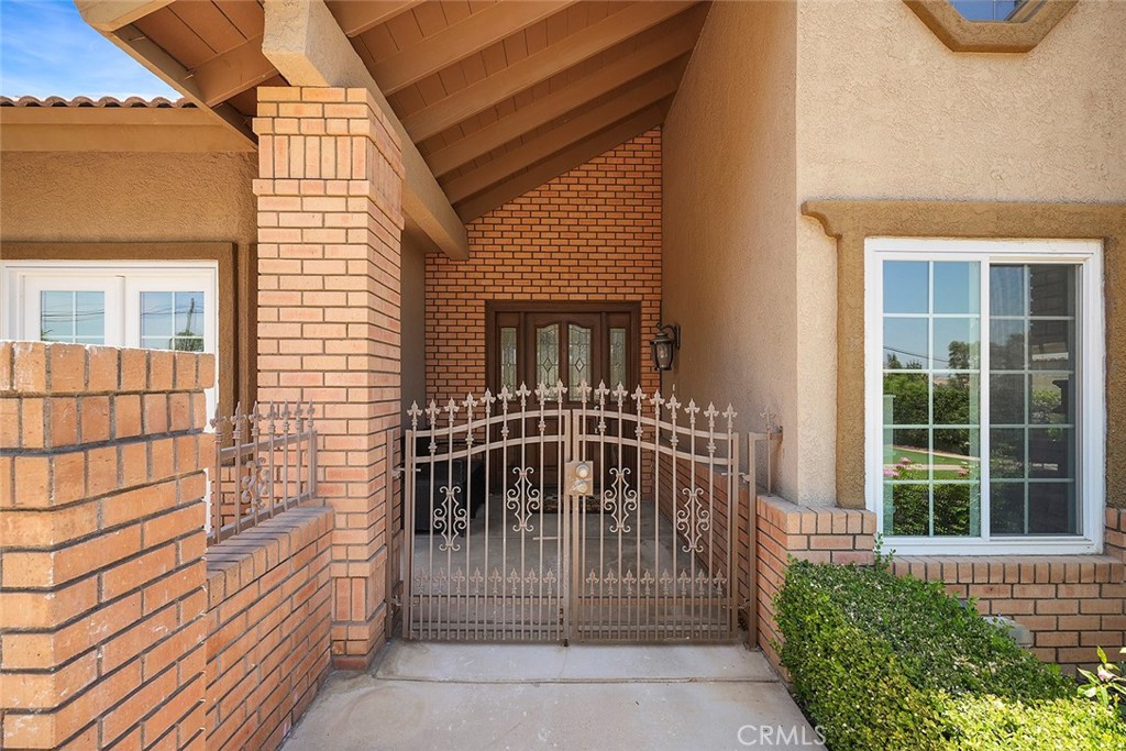 2785 State Street Corona, CA 92881 - Photo 15 of 149