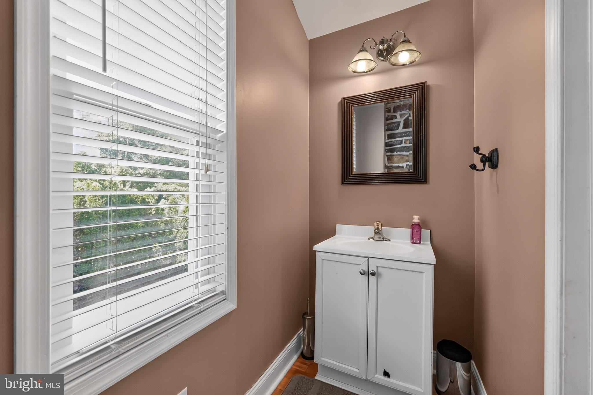 9 East Elbon Road Brookhaven, PA 19015 - Photo 8 of 30 Half Bath
