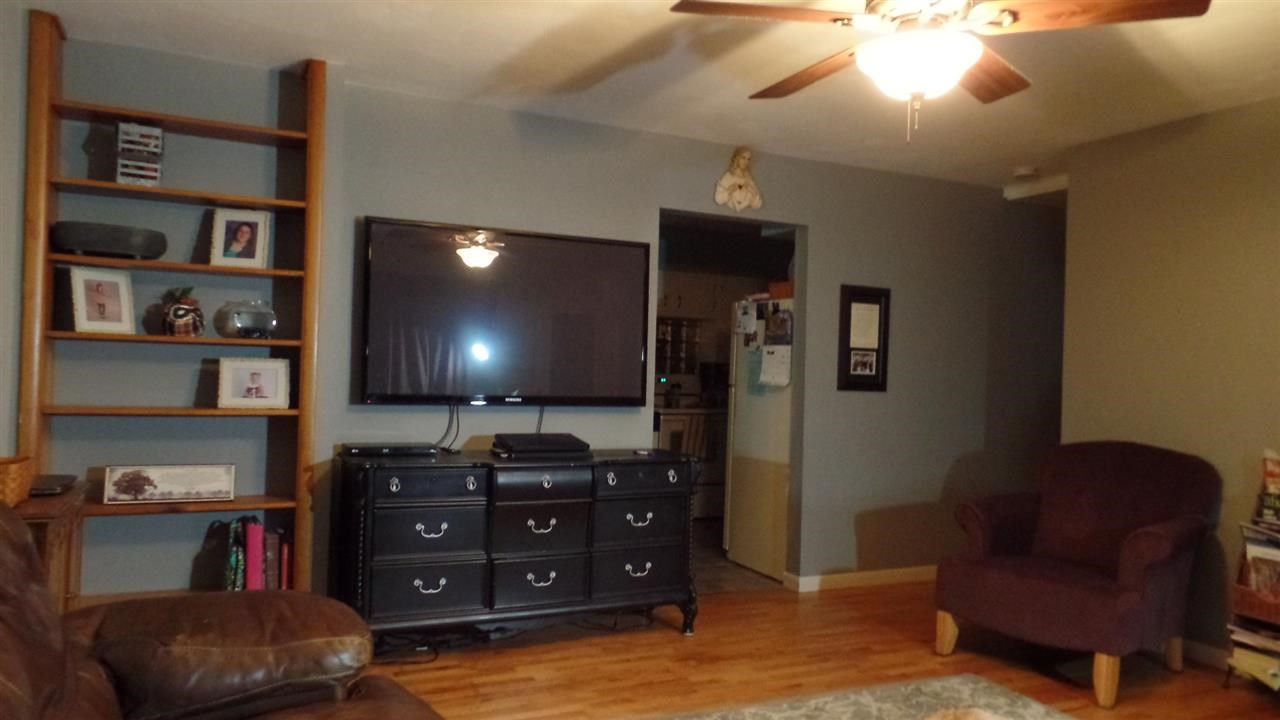 52295 Filbert Road Granger, IN 46530 - Photo 5 of 17 Gallery Image 5