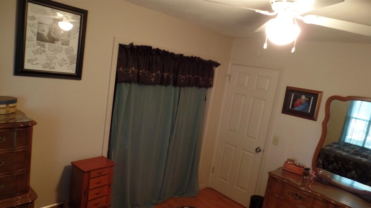52295 Filbert Road Granger, IN 46530 - Photo 8 of 17 Gallery Image 8