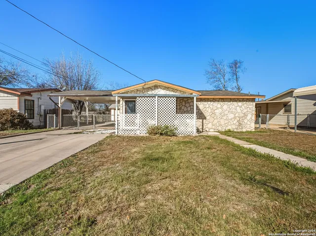 $174,900 | 415 West Hart Avenue, San Antonio, TX 78214