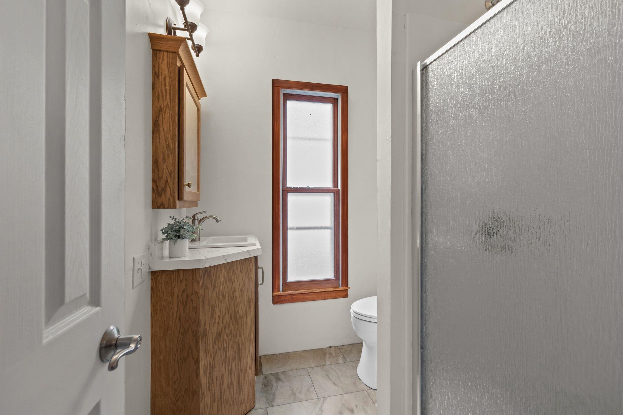 120 East Commercial Street Appleton, WI 54911 - Photo 14 of 40