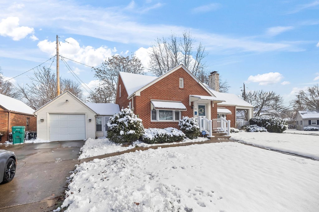 1034 North Oakland Avenue Decatur, IL 62522 - Photo 4 of 28