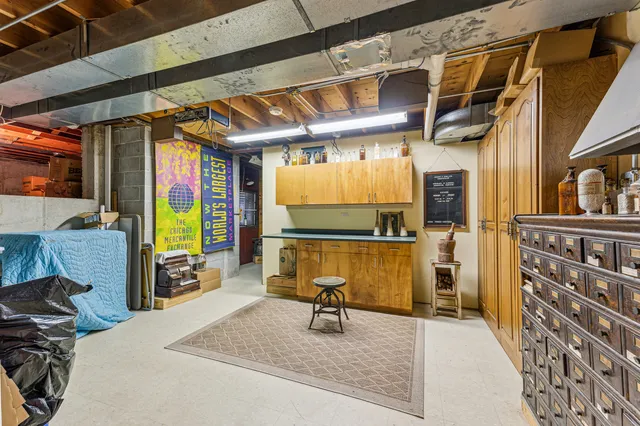 a picture of a floor plan