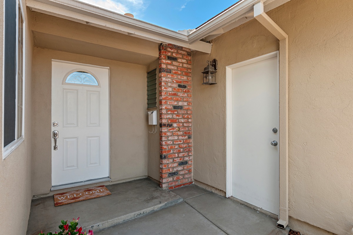 13813 Otis Place Poway, CA 92064 - Photo 2 of 25