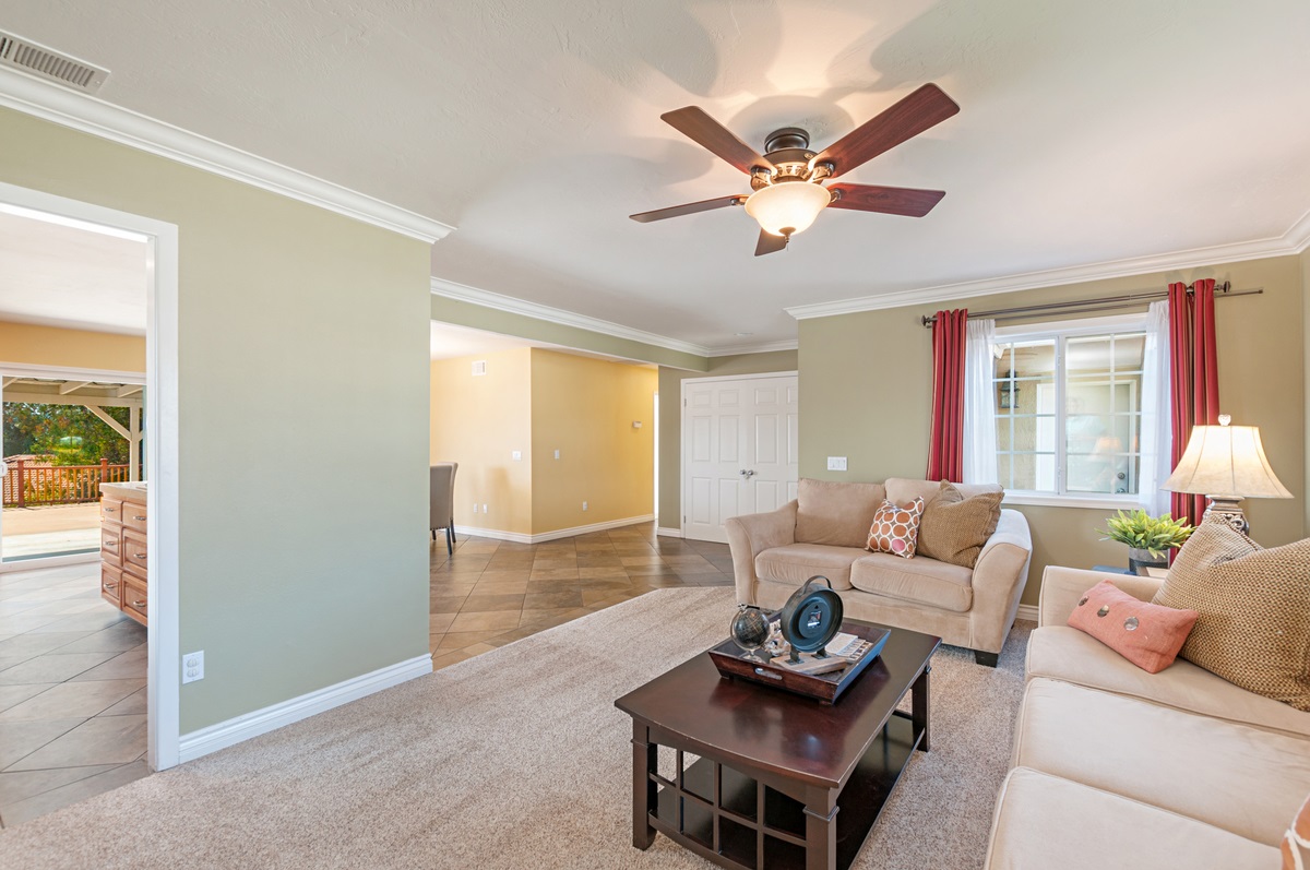 13813 Otis Place Poway, CA 92064 - Photo 11 of 25