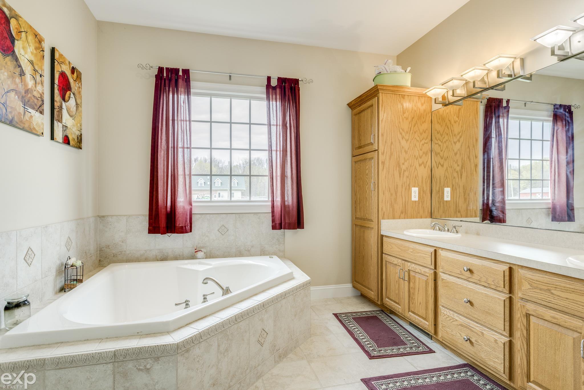7824 Kilgore Road Avoca, MI 48006 - Photo 37 of 85