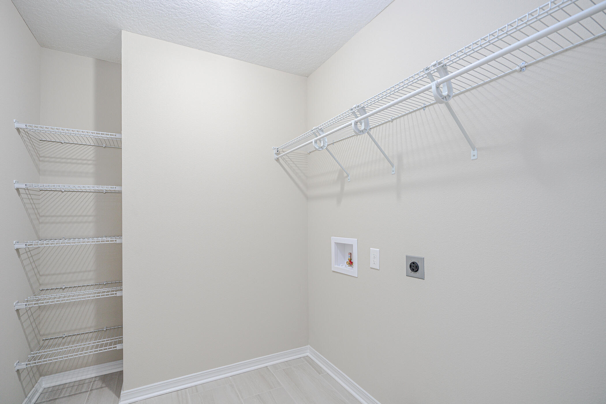 243 Wainwright Drive Crestview, FL 32539 - Photo 15 of 38 a view of an empty walk in closet