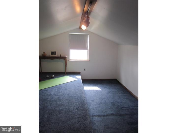 507 Rohach Road Aston, PA 19014 - Photo 14 of 23 Bonus Room