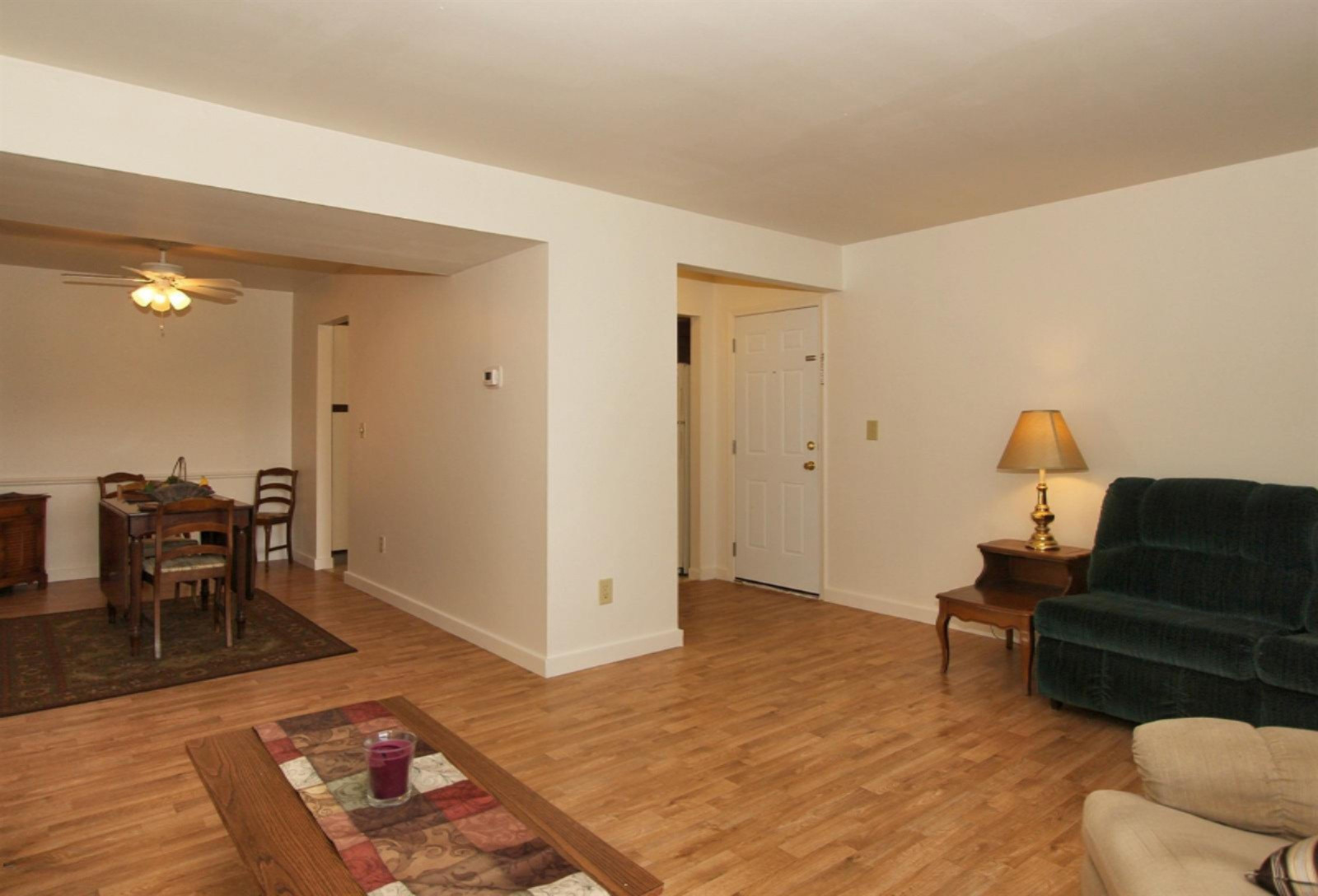 6714 Cascade Road Southeast, Unit 33 Grand Rapids, MI 49546 - Photo 2 of 12 Cascade Condo 4.jpg