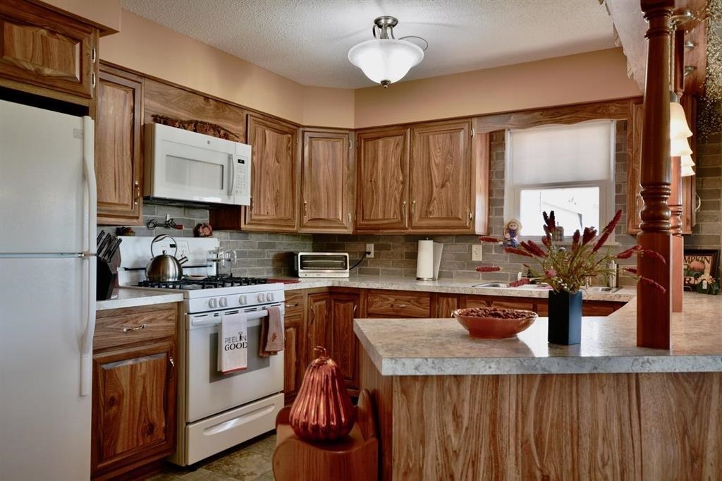 439 Wheeler Road Bay City, MI 48706 - Photo 19 of 25
