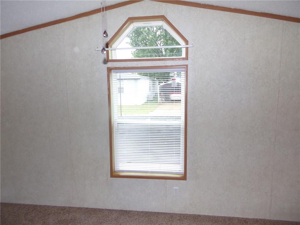 10 South S Pine, Unit 10 Wapakoneta, OH 45895 - Photo 31 of 41