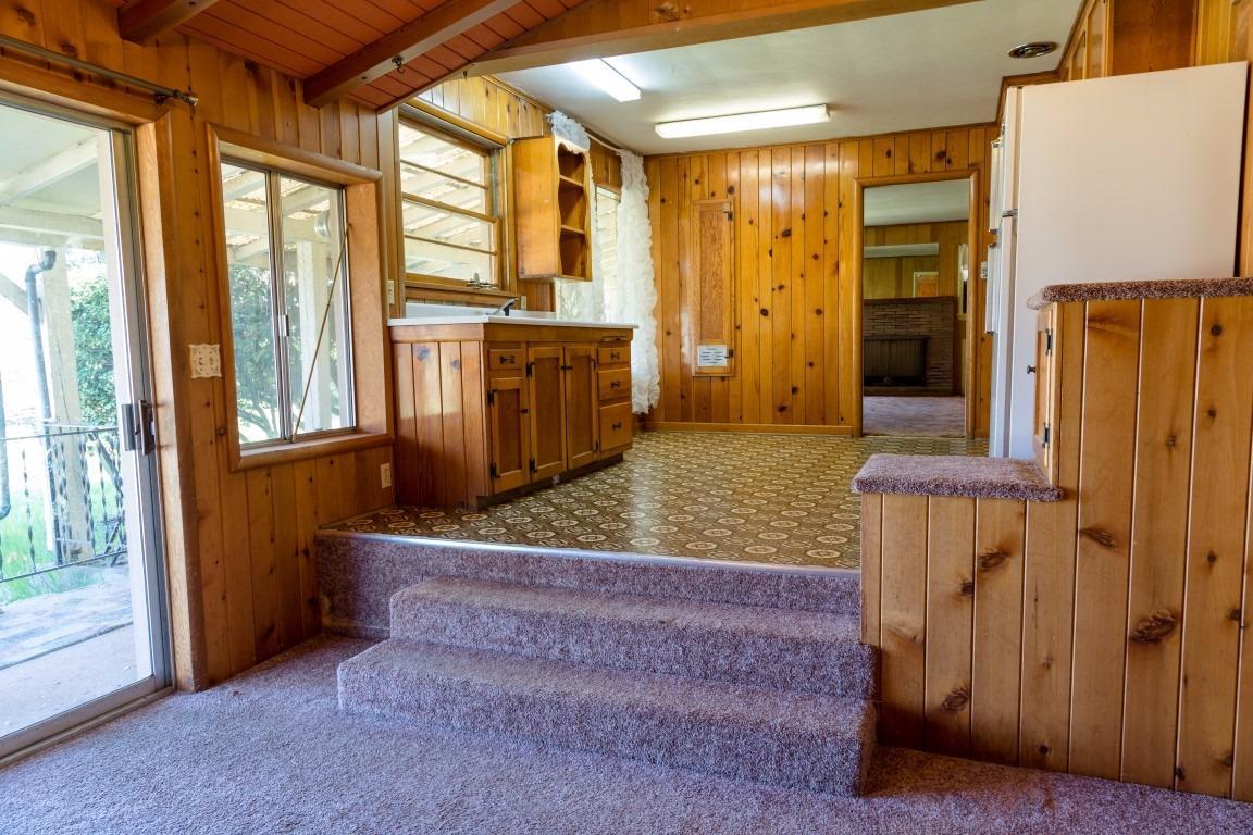 3519 Grant Road Central Point, OR 97502 - Photo 3 of 17 Additional Photo