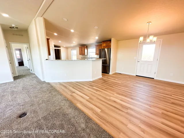 $650,000 | 75 Forty Rod Road, Pinedale, WY 82941