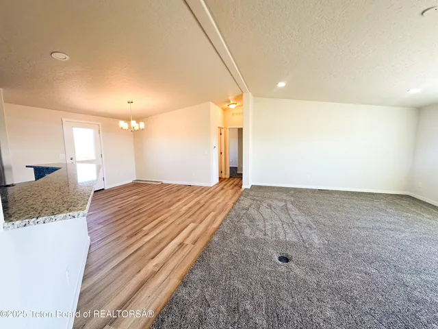 $650,000 | 75 Forty Rod Road, Pinedale, WY 82941