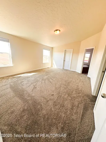 $650,000 | 75 Forty Rod Road, Pinedale, WY 82941