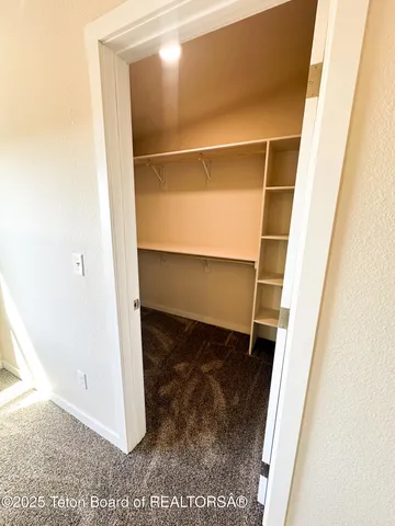 $650,000 | 75 Forty Rod Road, Pinedale, WY 82941