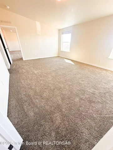 $650,000 | 75 Forty Rod Road, Pinedale, WY 82941