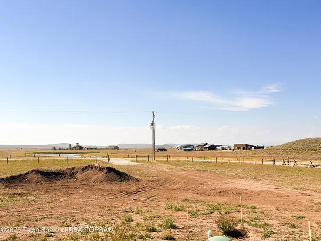 $650,000 | 75 Forty Rod Road, Pinedale, WY 82941